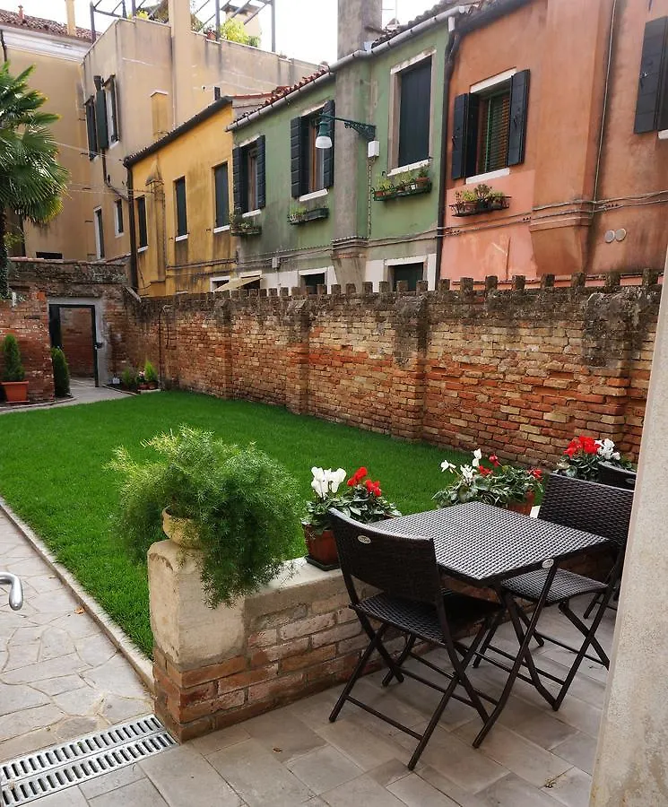 B&B Hortus Венеция